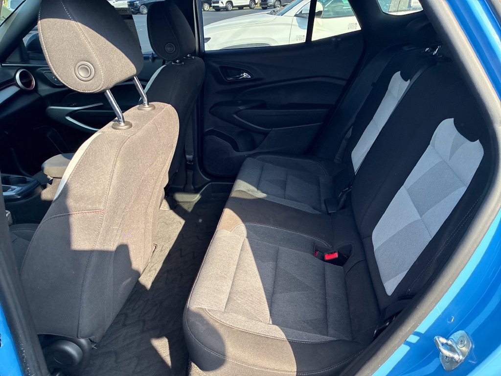 Used 2024 Blue Chevrolet 1RS image 18