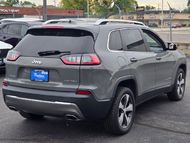Used 2020 Gray Jeep Limited image 10