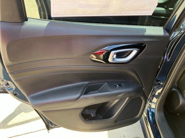 New 2026 Fathom Blue Pearl-Coat Exterior Paint Jeep Latitude Altitude image 21
