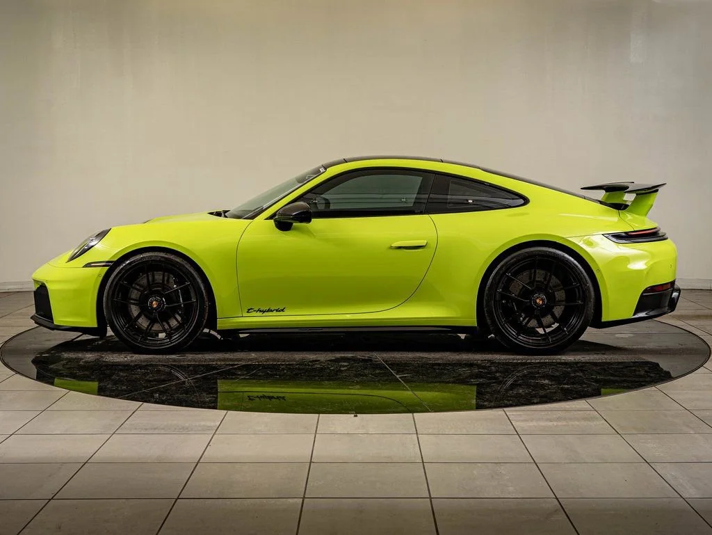 Used 2025 Green Porsche Carrera GTS image 2