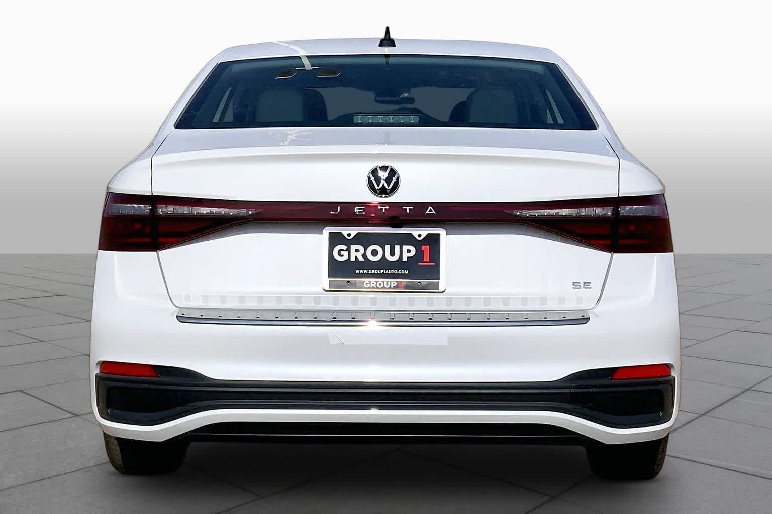 New 2026 Opal White Pearl Volkswagen SE image 4