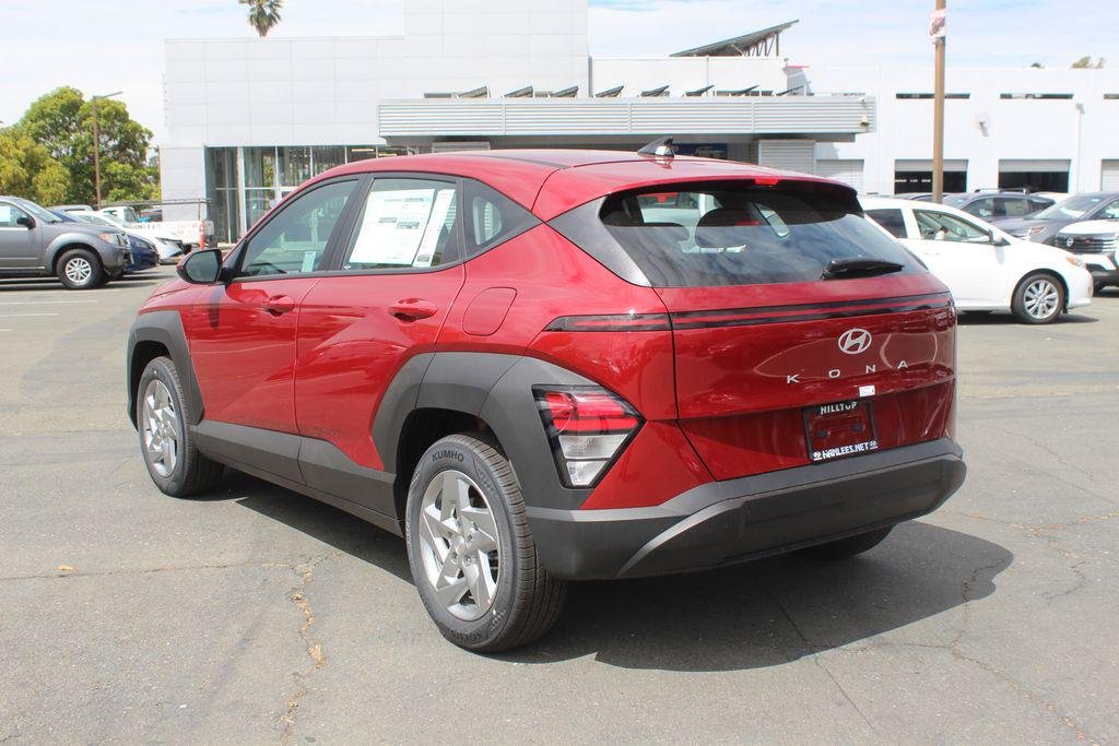 New 2026 Red Hyundai SE FWD image 9