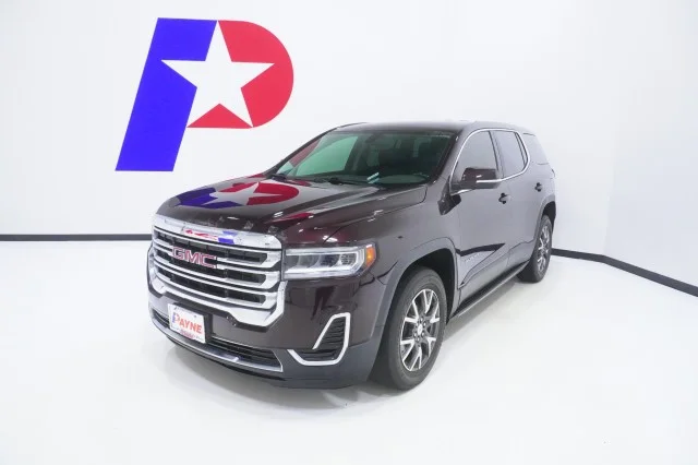 Used 2020 RED GMC SLE image 1