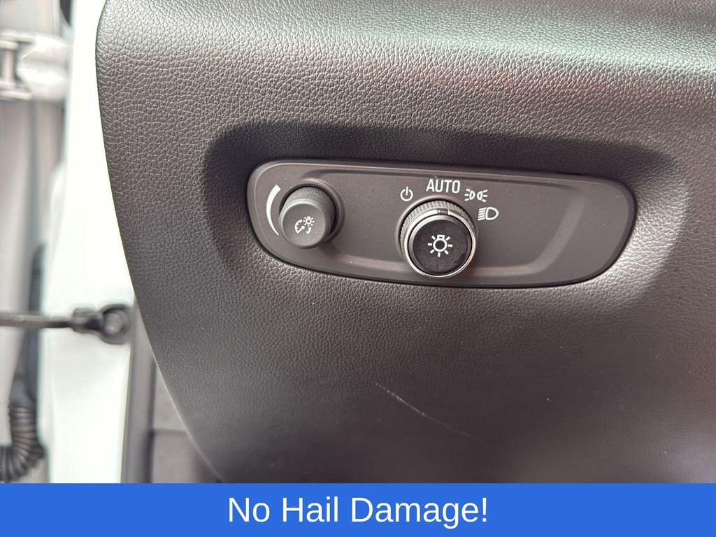 Used 2022 White Chevrolet LT Leather image 18