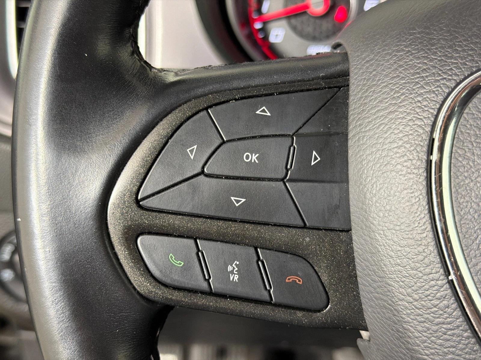 Used 2023 Pitch Black Clearcoat Dodge SXT image 24