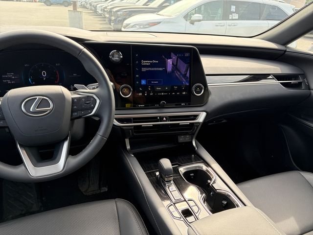 Used 2025 Silver Lexus 350 image 18