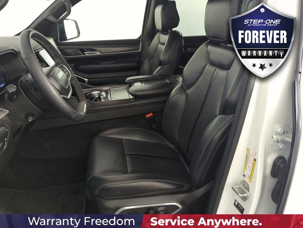 Used 2024 White Jeep Series II image 12