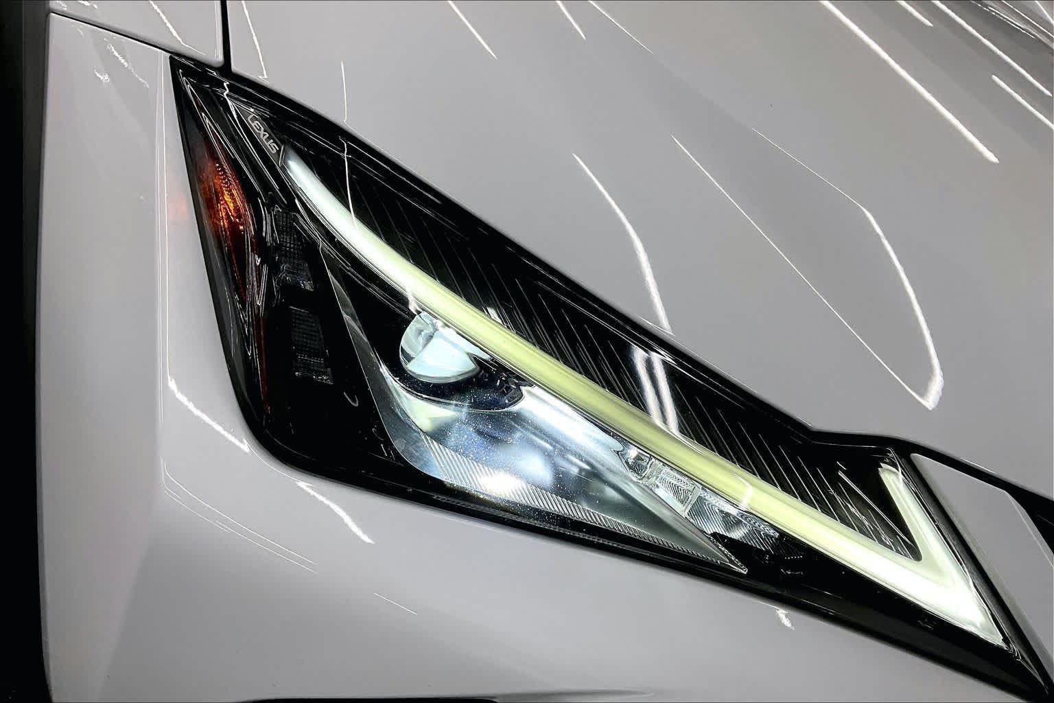 Certified Used 2021 Ultra White Lexus F SPORT image 28