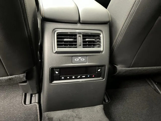 2026 Mazda CX-90 Preferred Package - Photo 12