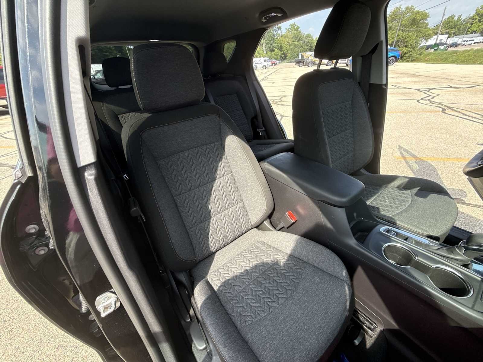 2024 Chevrolet Equinox LT - Photo 26