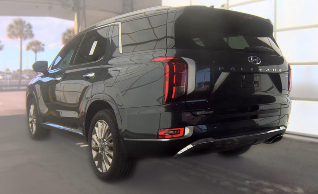 Used 2020 Gray Hyundai Limited image 8