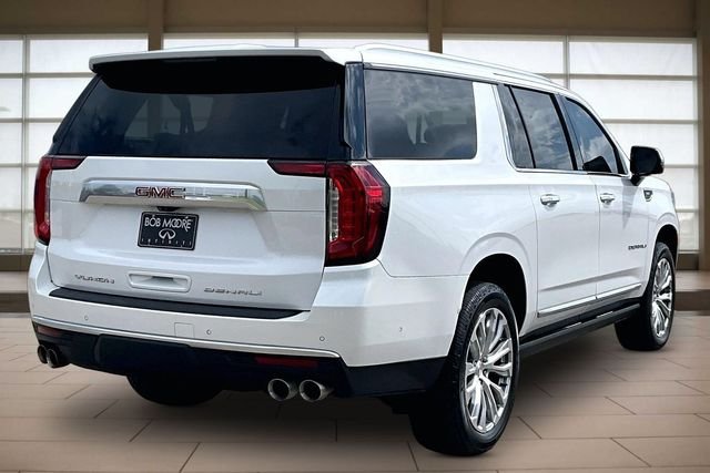 Used 2023 White GMC Denali image 2