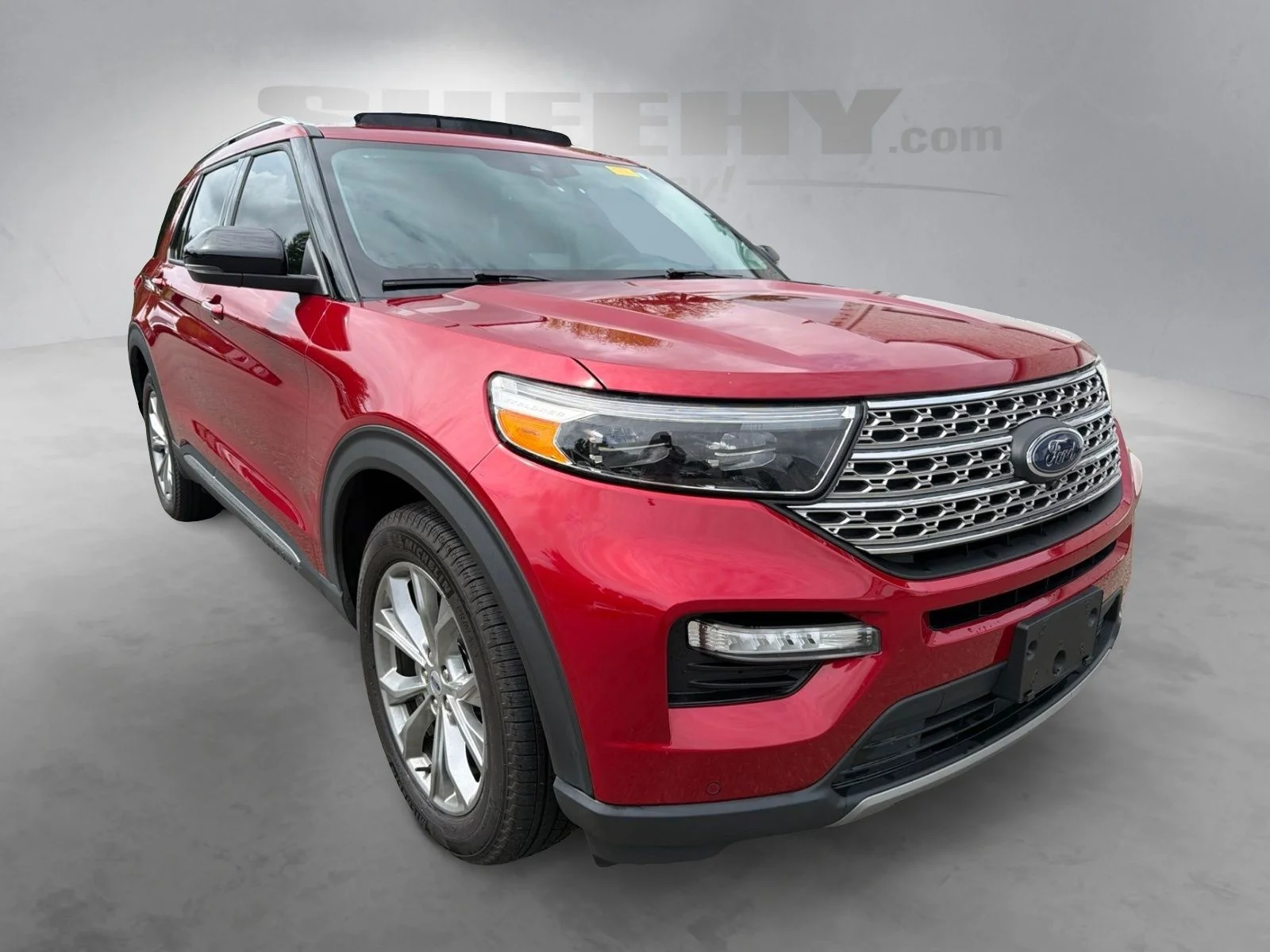 Used 2023 Red Ford Limited image 2