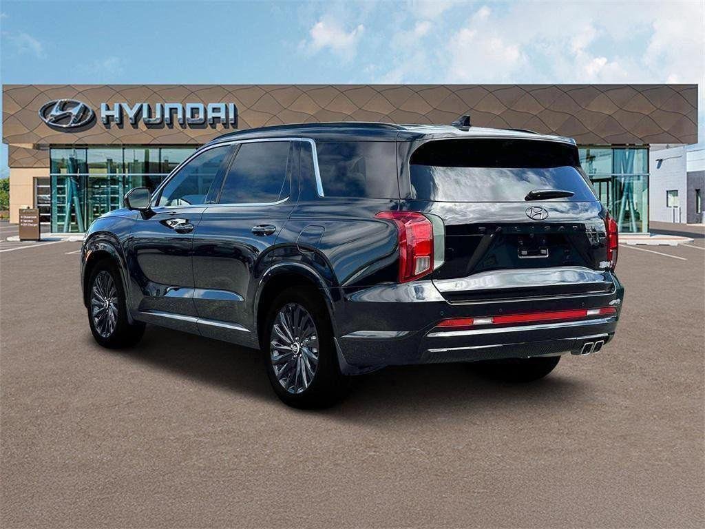 2025 Hyundai Palisade Calligraphy Night Edition - Photo 5