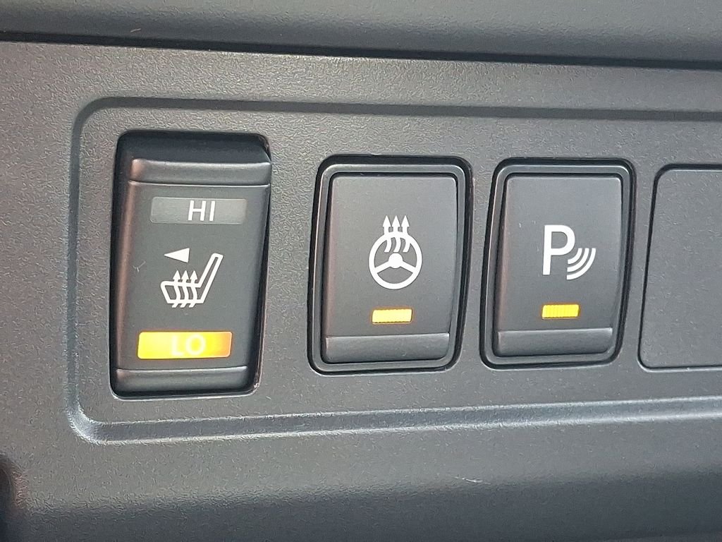 2026 Nissan Frontier — photo 16
