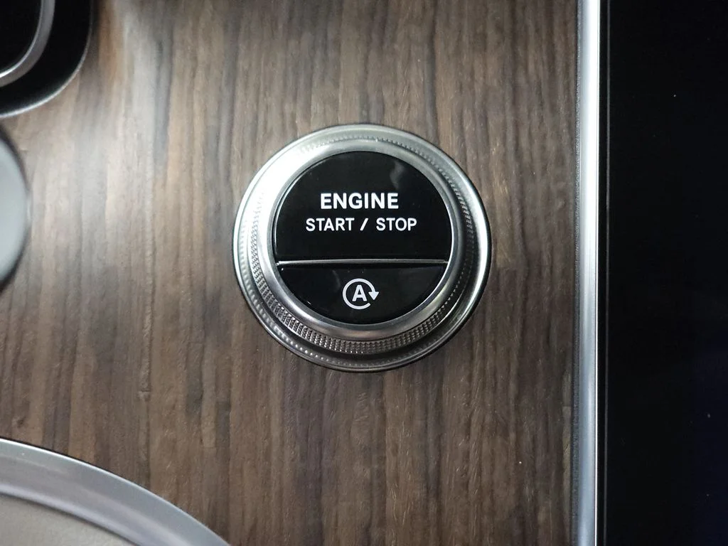 Certified Used 2026  Mercedes-Benz C 300 image 15