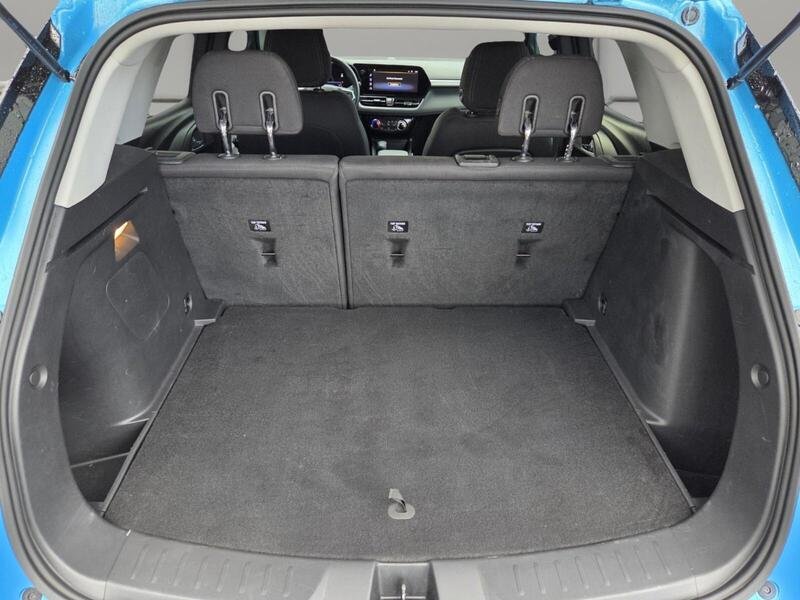 Used 2025 Marina Blue CHEVROLET FWD 4DR LT image 15