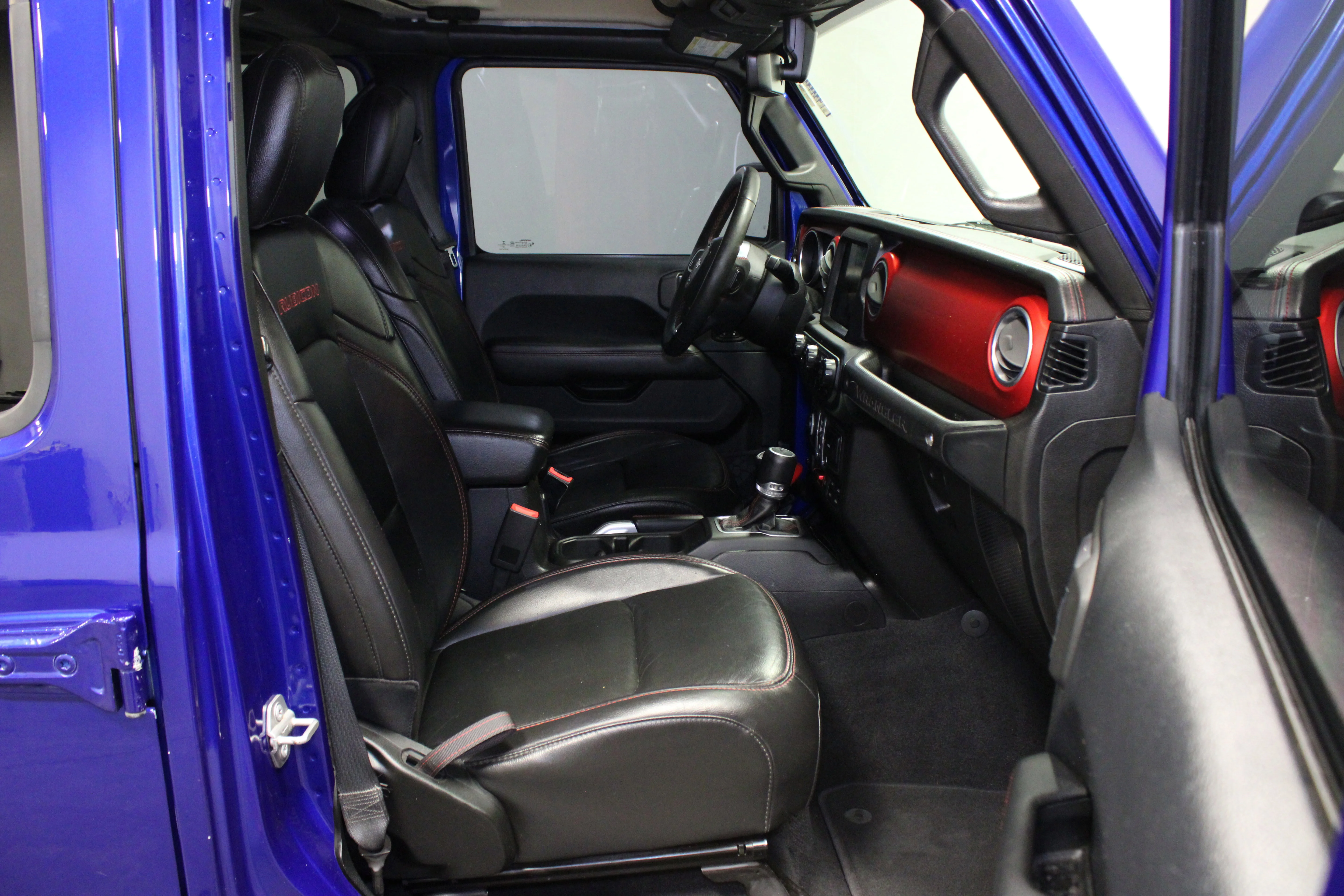 Used 2018 Ocean Blue Metallic Clearcoat Jeep Rubicon image 16