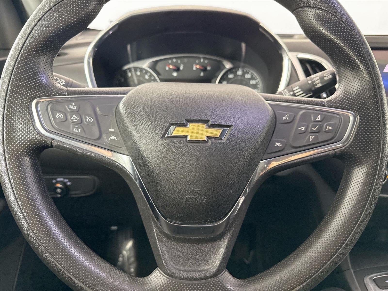 Used 2020 Nightfall Gray Metallic Chevrolet LT image 15