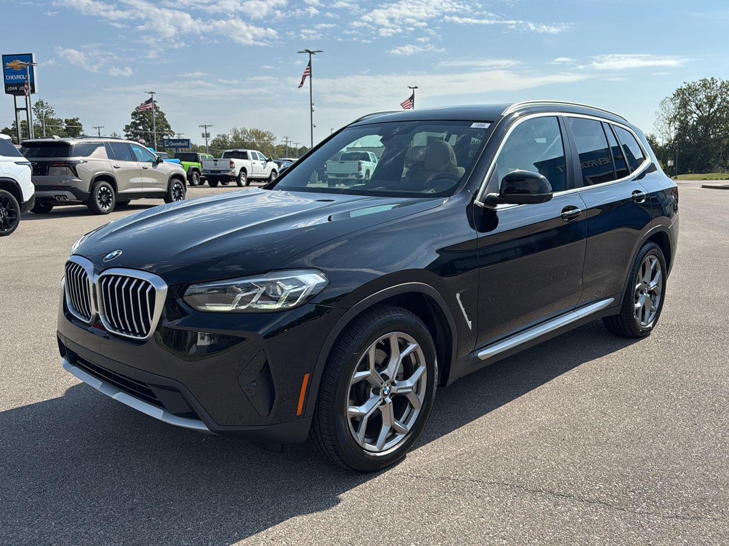 Used 2024 Jet Black BMW xDrive30i image 1