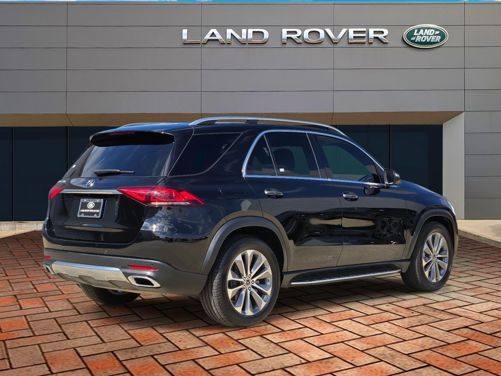 Used 2023 Black Mercedes-Benz GLE 350 image 4