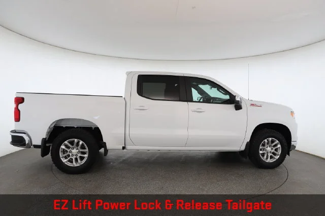 Used 2024 White Chevrolet LT image 25