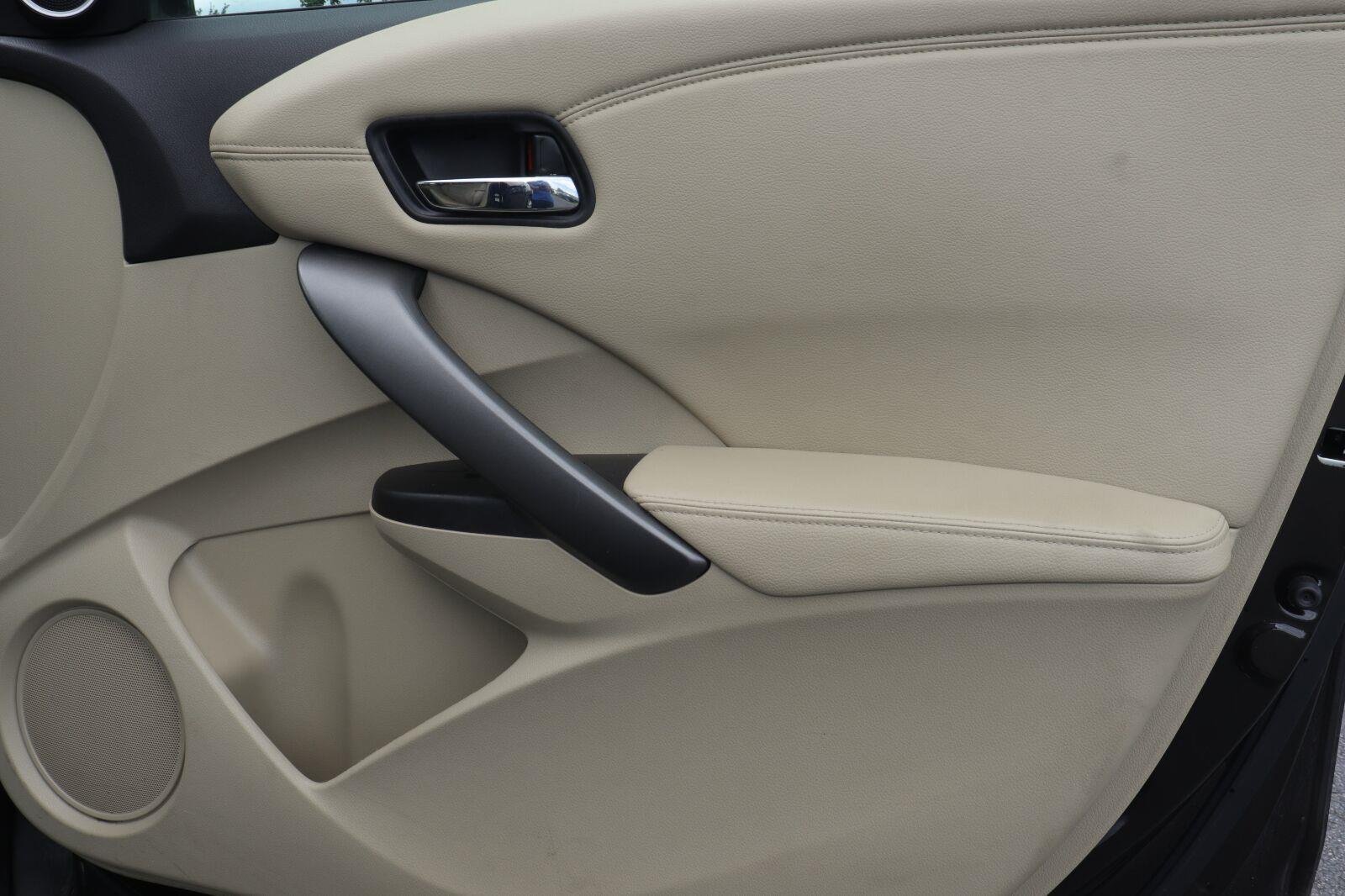 Used 2015  Acura Tech Pkg image 18