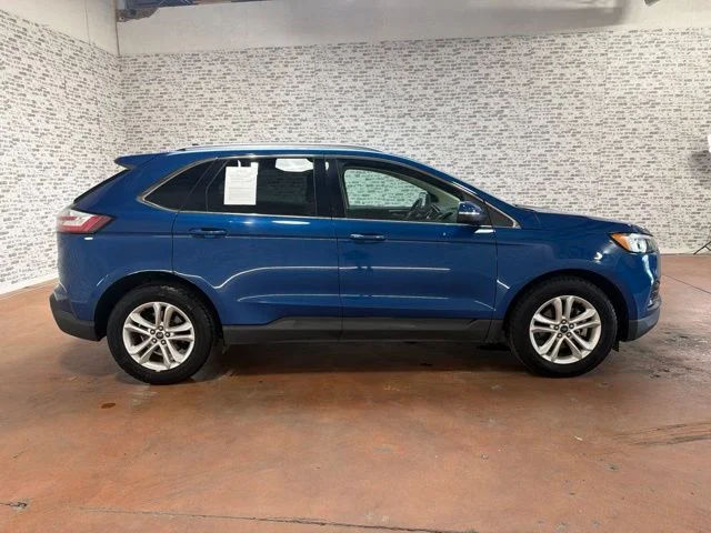 Used 2020 Atlas Blue Metallic Ford SEL image 8