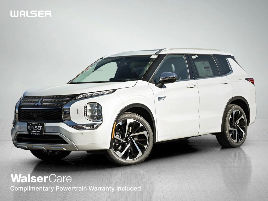 2025 Mitsubishi Outlander Plug-in Hybrid SEL S-AWC's photo
