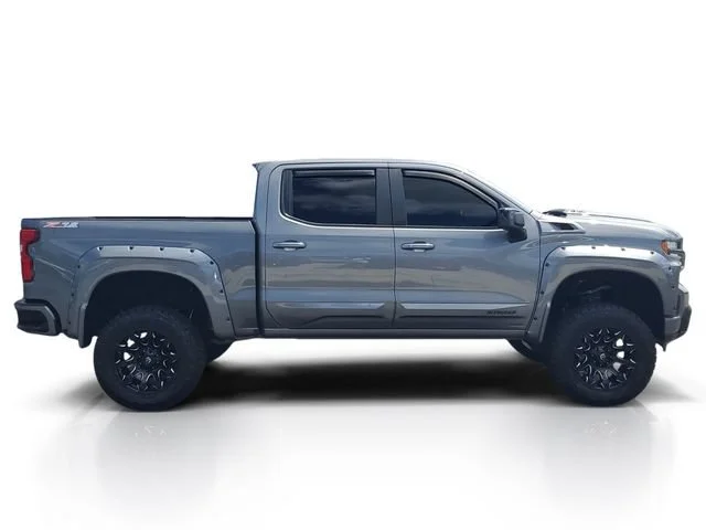 Used 2022 SATIN STEEL METALLIC Chevrolet RST image 8