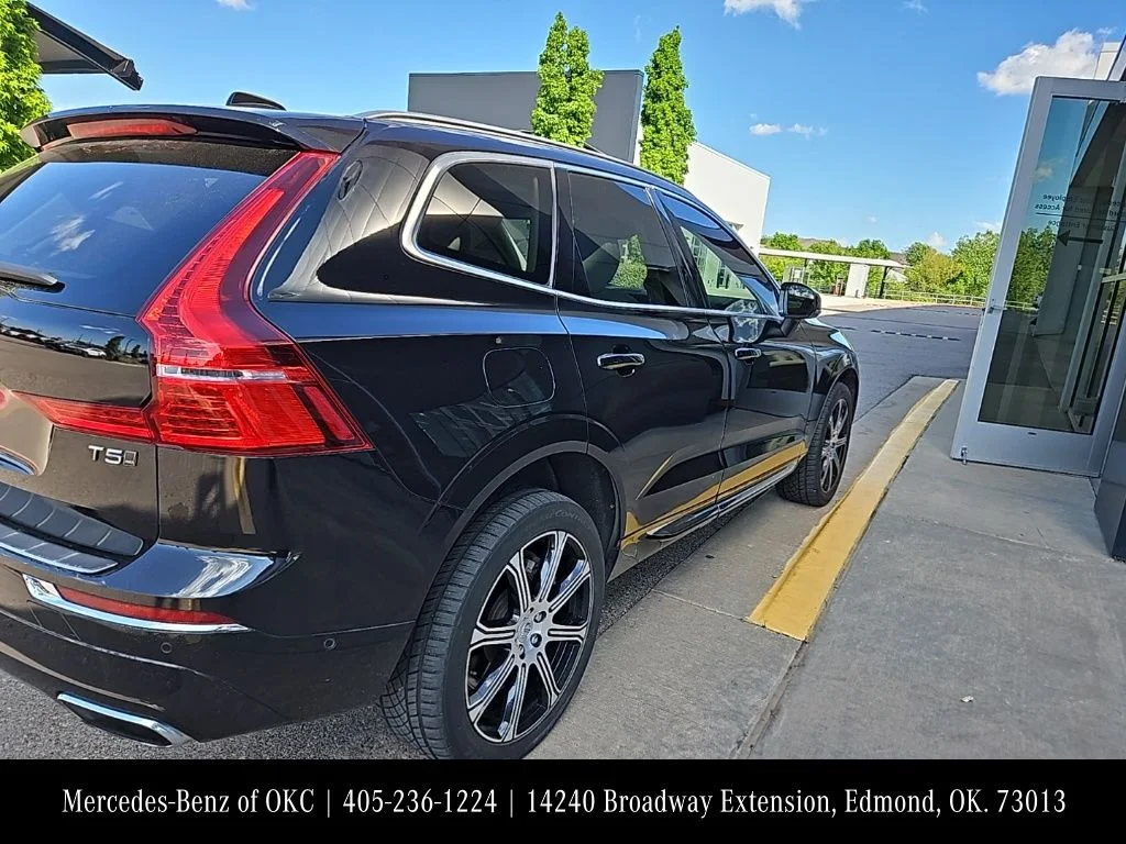 Used 2021 Black Volvo T5 Inscription image 6