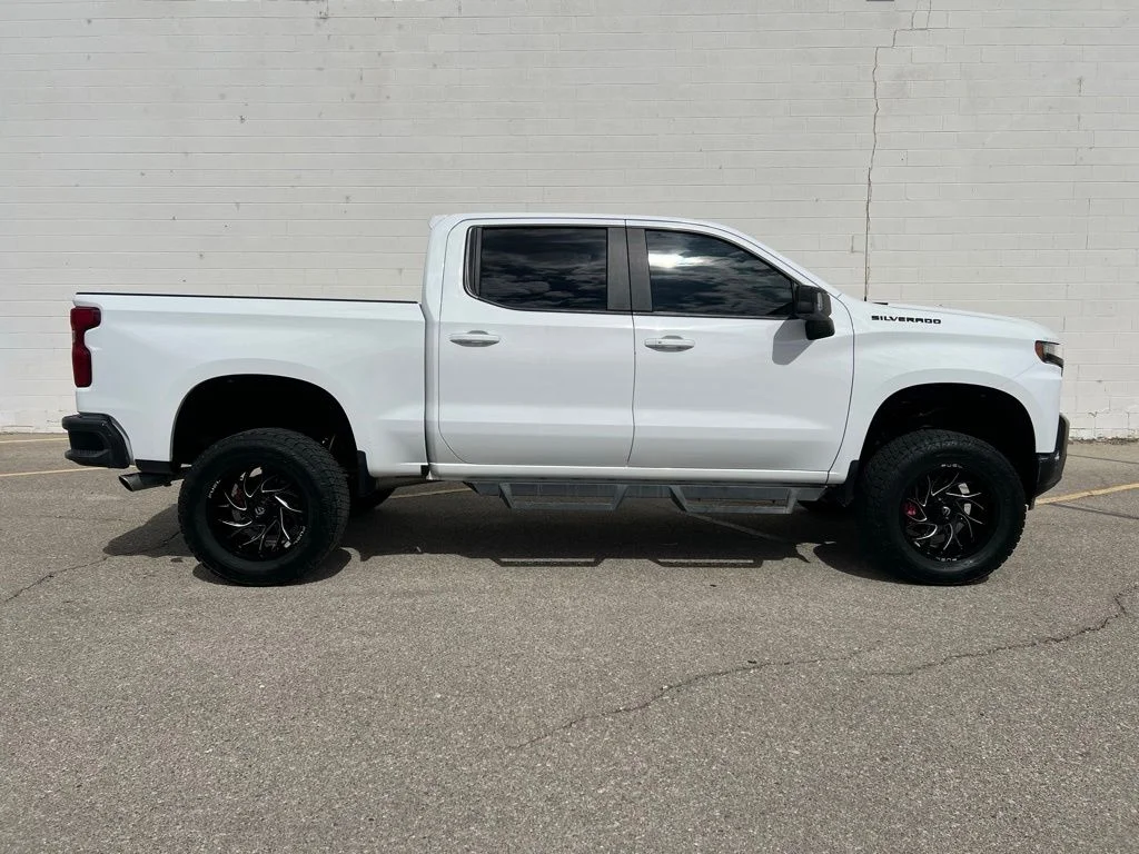 Used 2021 Summit White Chevrolet LT image 7