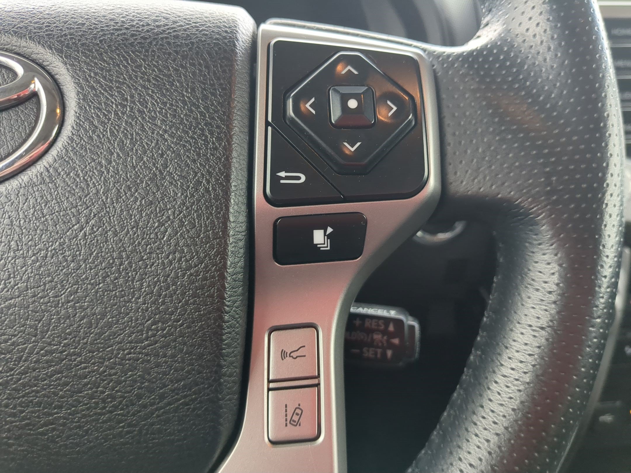 Used 2020 Midnight Black Metallic Toyota Limited image 19