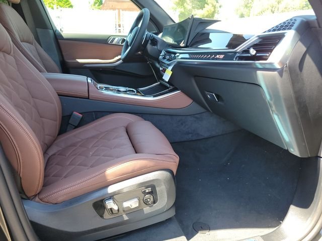 New 2026 Green BMW xDrive50e image 12