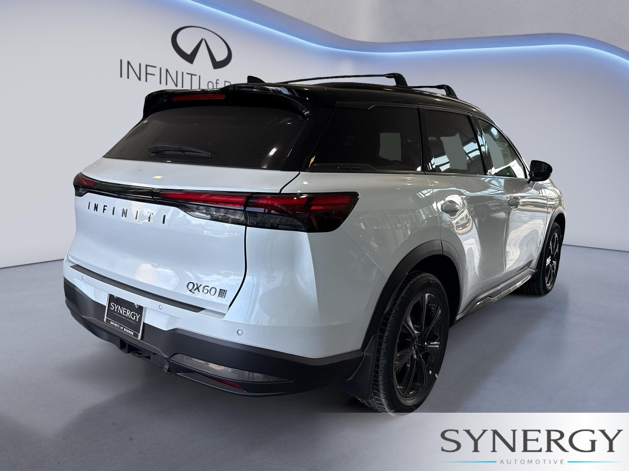 New 2027 2T RAD WHT INFINITI Autograph AWD image 5
