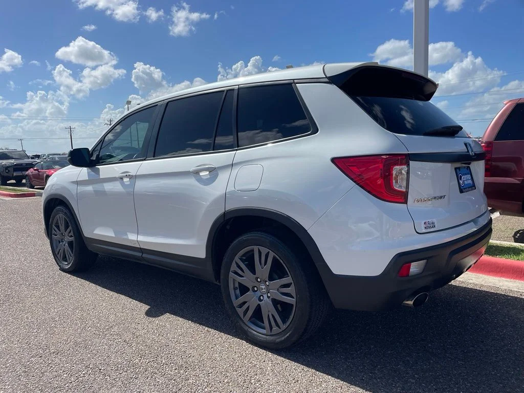 Used 2020 White Honda EX-L image 5