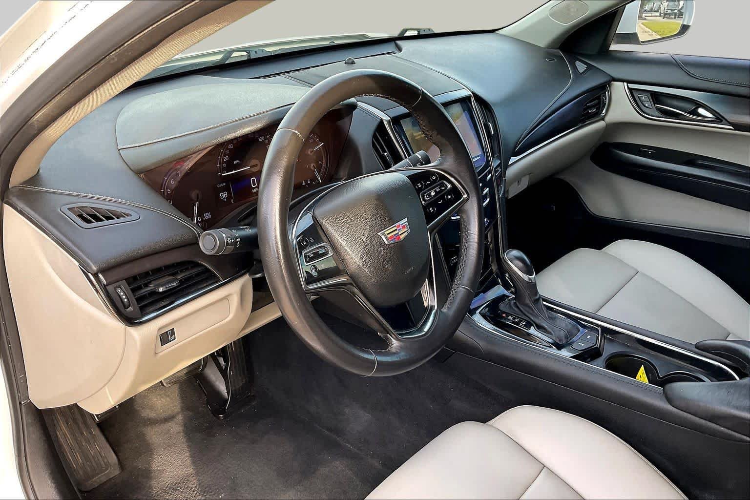 Used 2016 Crystal White Tricoat Cadillac Standard RWD image 18