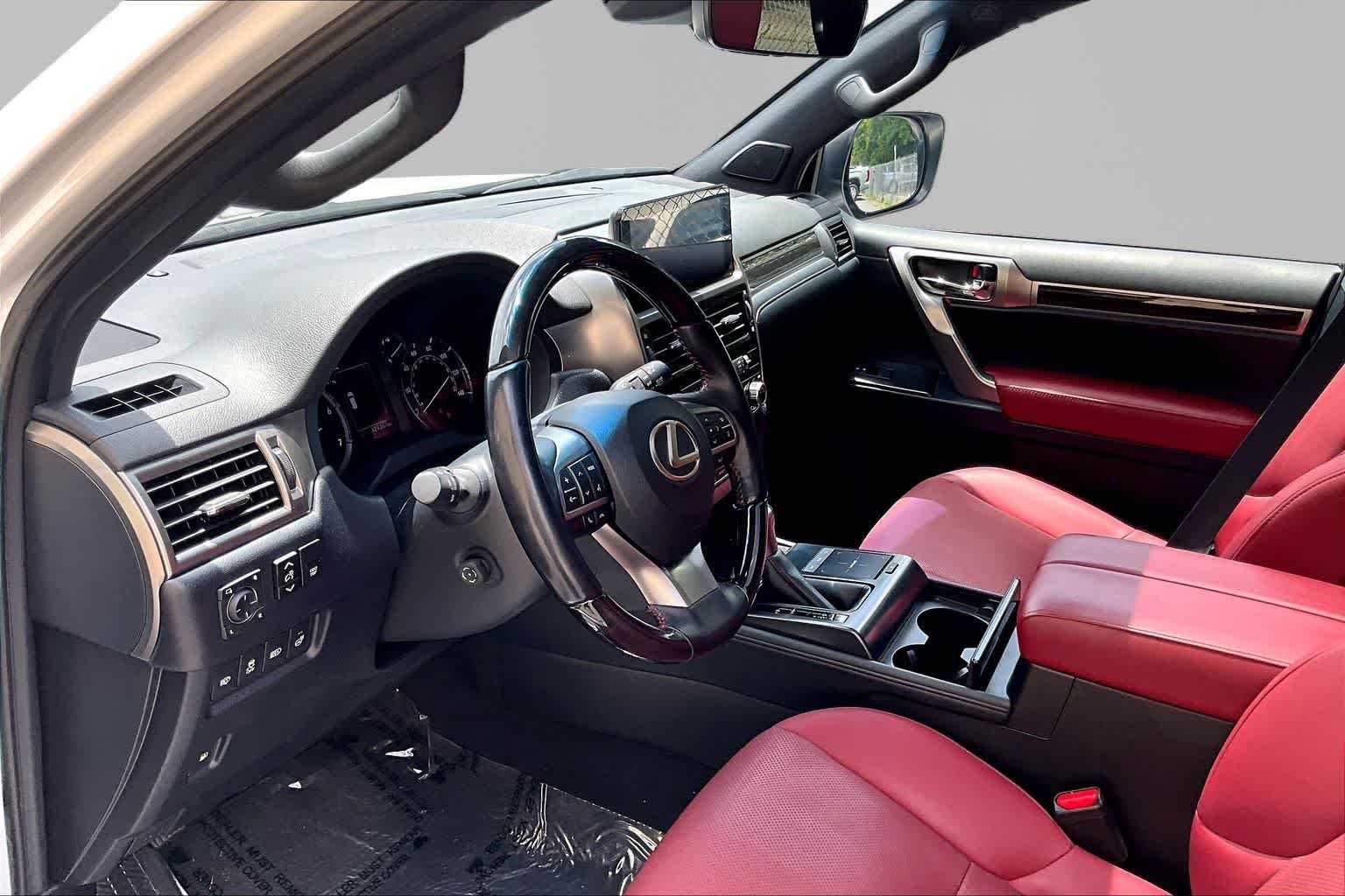 Used 2023 Eminent White Pearl Lexus Premium image 18