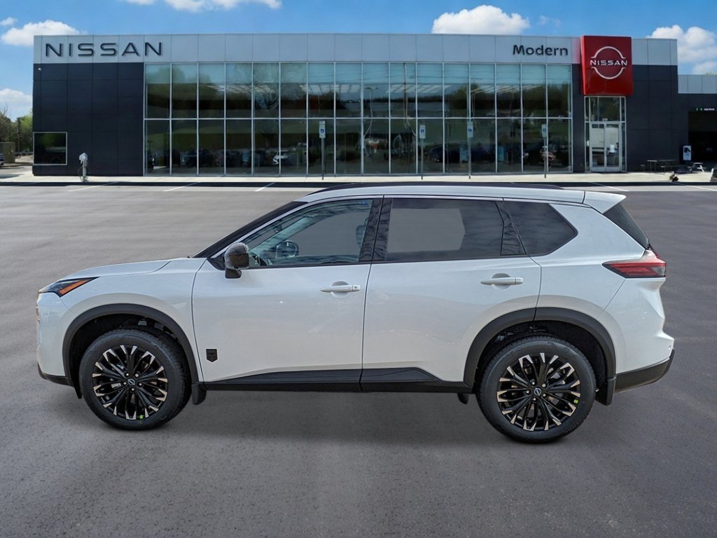 New 2026 Everest White Pearl Tricoat Nissan Dark Armor image 2
