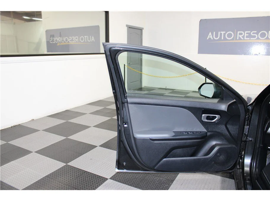 Used 2025 Interstellar Gray Kia LXS image 11
