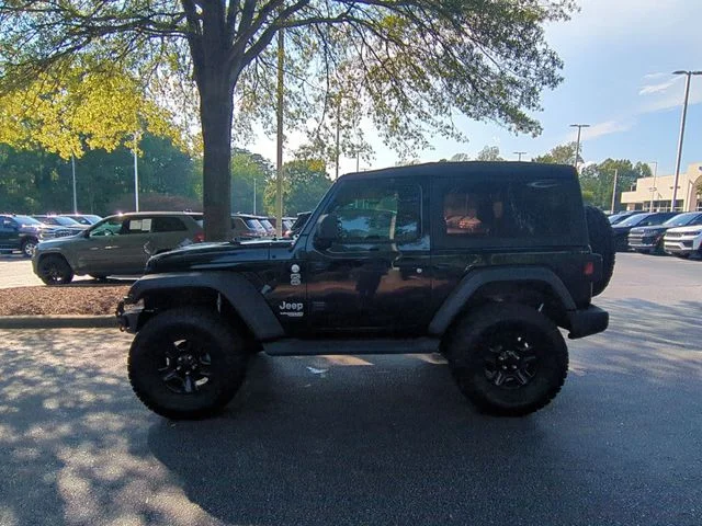 Used 2019 Black Jeep Sport image 2