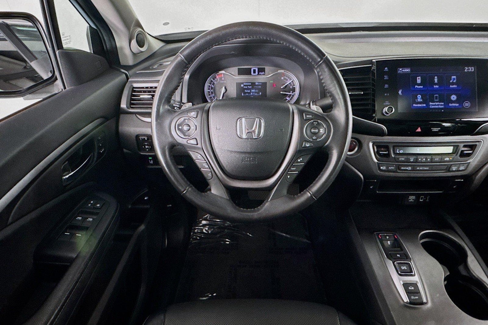 Used 2023 Sonic Gray Pearl Honda RTL image 5