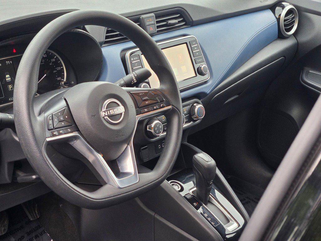 2025 Nissan Versa Sedan SV - Photo 21