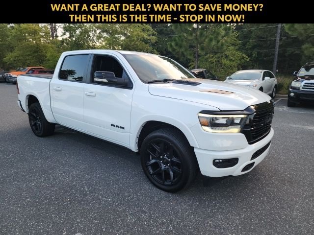 Used 2022 White Ram Laramie image 1