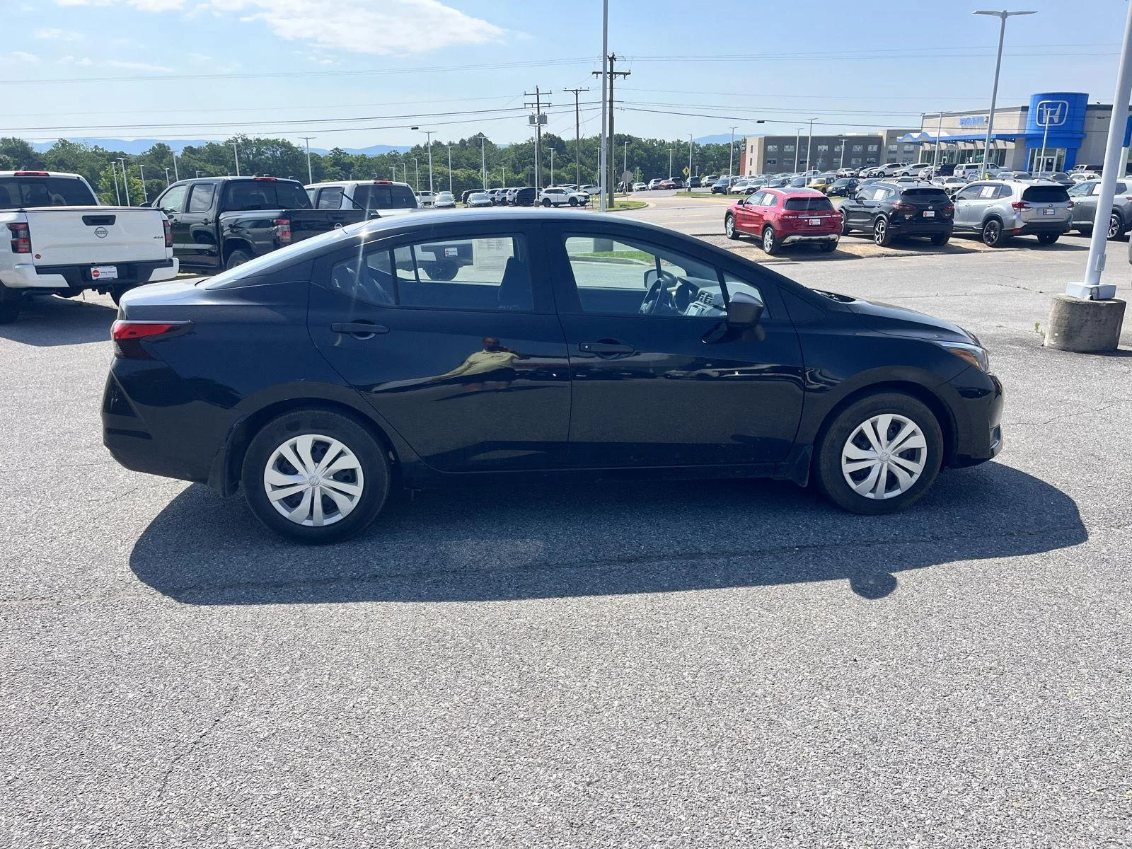 Used 2025 Super Black Nissan S image 8