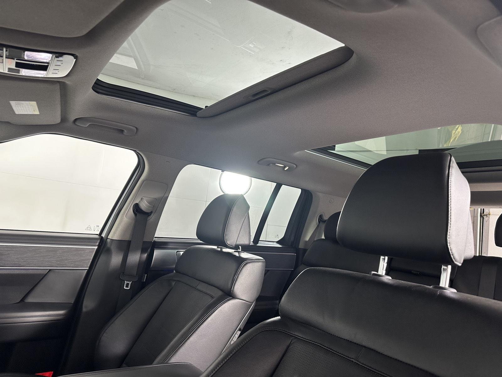 Used 2024 Serenity White Hyundai Limited image 20