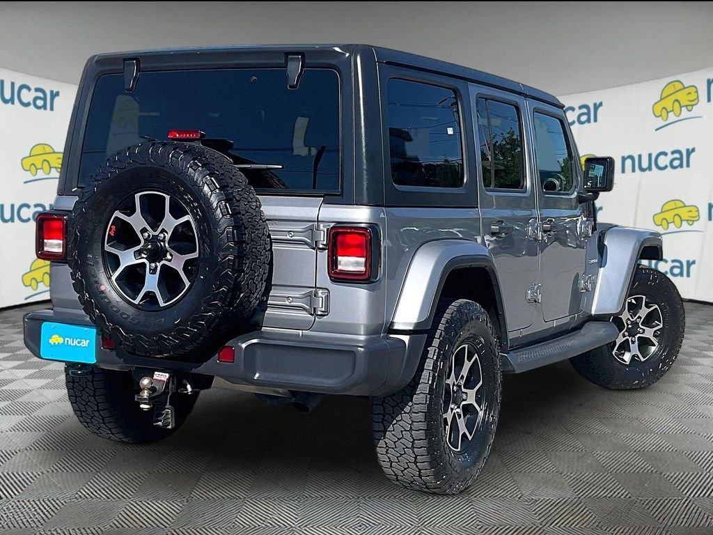 Used 2018 Silver Jeep Unlimited Sahara image 6
