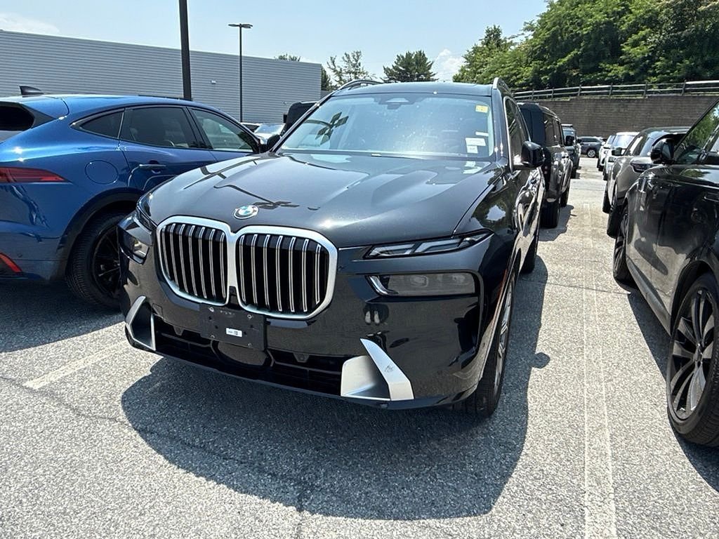 2024 BMW X7 xDrive40i's photo