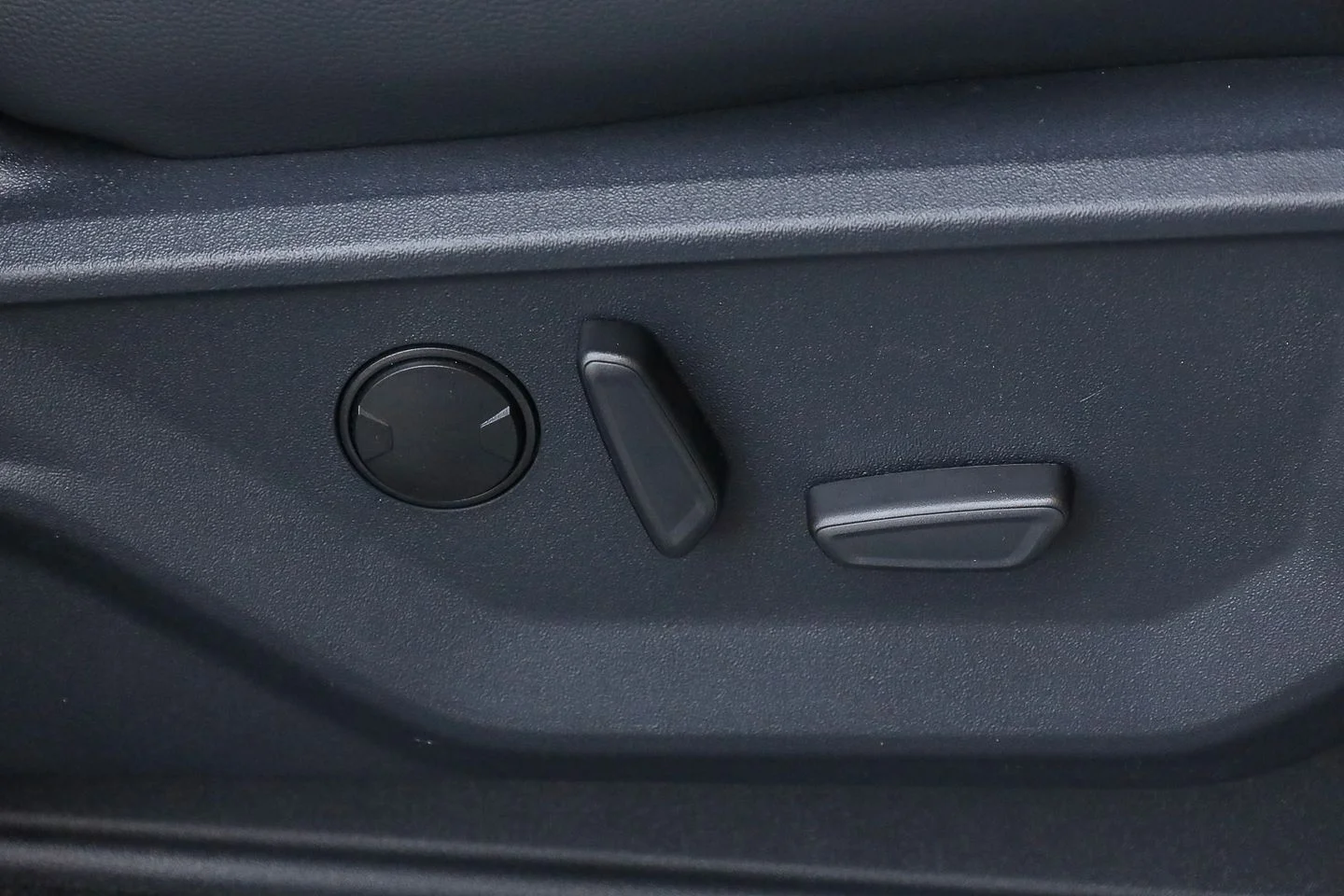 New 2026 Avalanche Ford F-250® Lariat® image 43