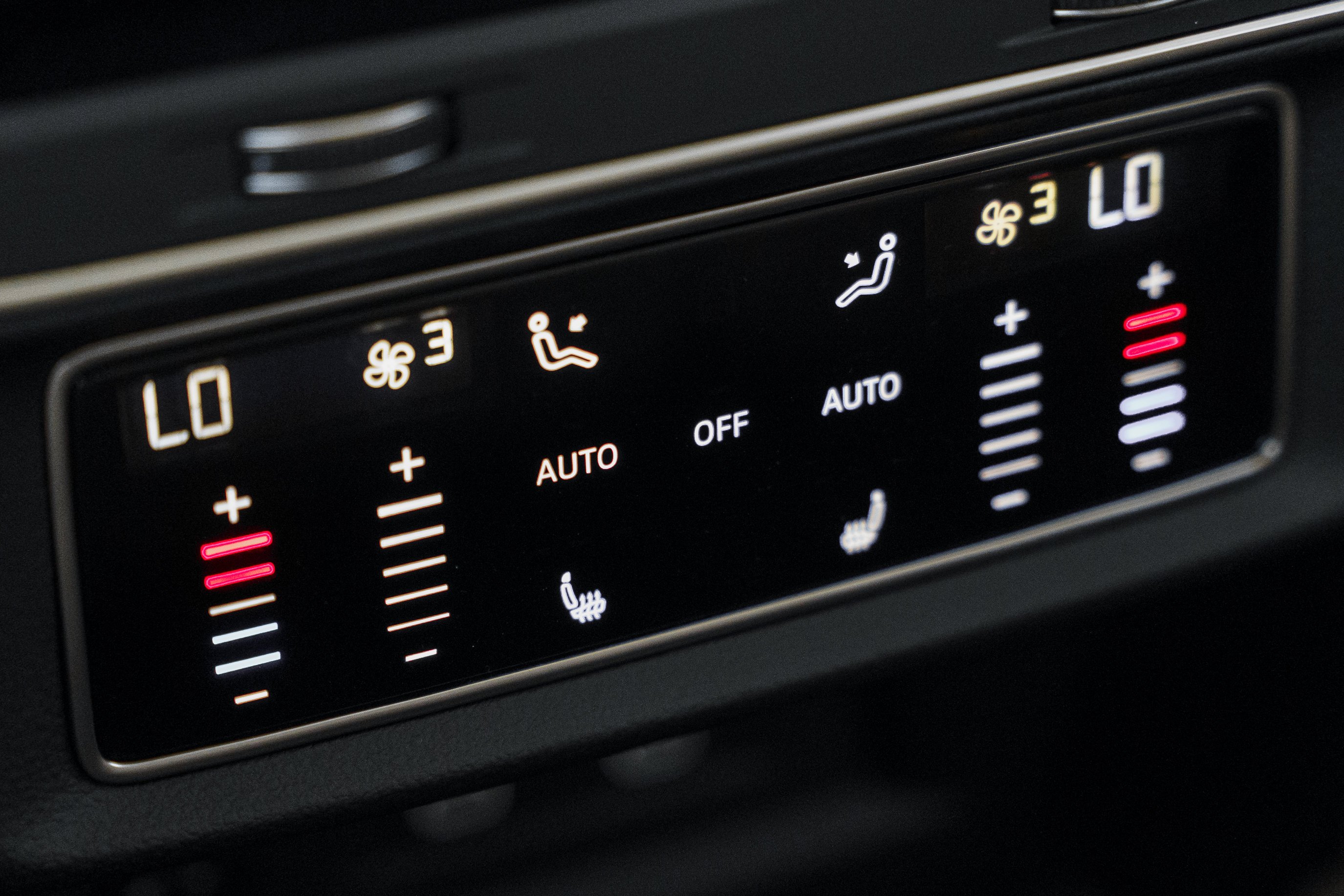 New 2026 MYTHOS BLACK Audi Prestige image 27